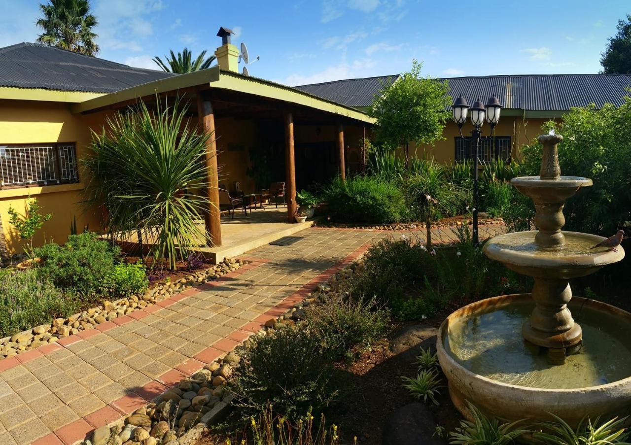 Aqua Terra Guest House ライデンバーグ エクステリア 写真